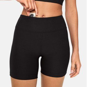 Outdoor Voices Biker Short 5"